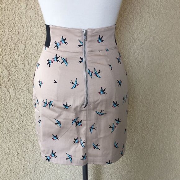 Divided Blue Bird Print Mini Skirt Size 4‎ - Picture 3 of 8